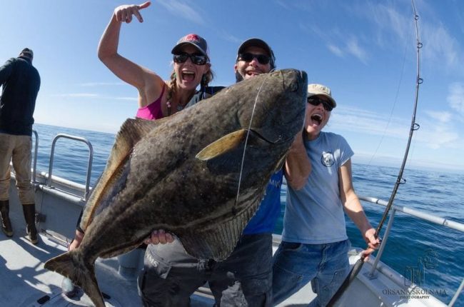 More from the same group of  wild women fishers from Girdwoo...