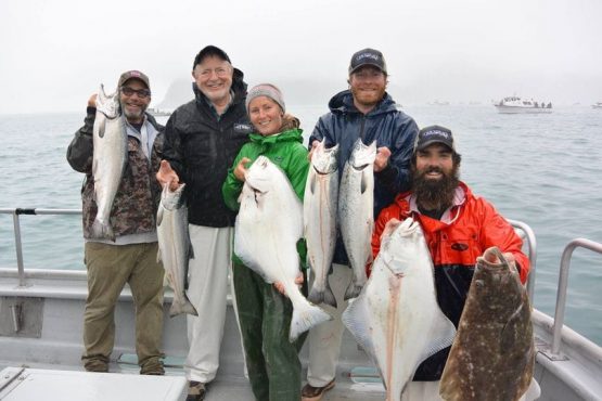 The third day stuck in Resurrection Bay for the Lu Young chi...